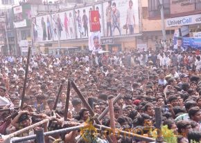 Mahesh Babu Launch Jos Alukkas Show Room  photo 25