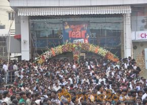 Mahesh Babu Launch Jos Alukkas Show Room  photo 48