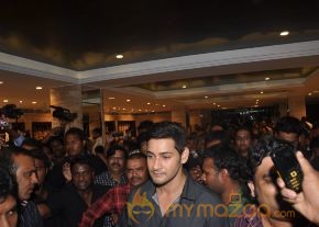 Mahesh Babu Launch Jos Alukkas Show Room  photo 33