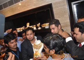 Mahesh Babu Launch Jos Alukkas Show Room  photo 52