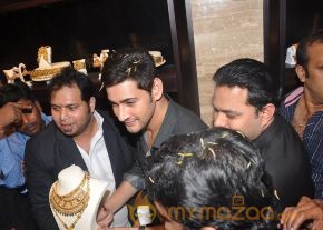 Mahesh Babu Launch Jos Alukkas Show Room  photo 6