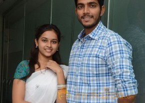 Mallela Theeram Lo Sirimalle Puvvu Press Meet photo 8