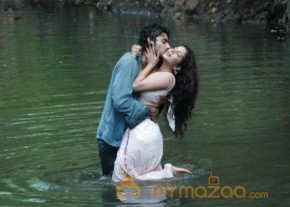 Mamatha Darling Movie Hot Photos photo 4