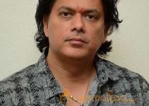 Manchu Mohan Babu Family @ Hotel Junior Kuppanna Release Stills photo 33
