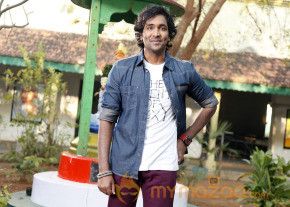 Manchu Vishnu New Movie Launch Stills photo 7