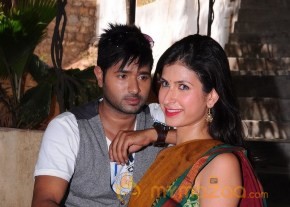 Manushulatho Jagratha Movie Latest Stills photo 32