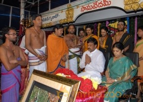 Megastar Chiranjeevi At Film nagar Temple Photos photo 21