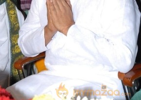 Megastar Chiranjeevi At Film nagar Temple Photos photo 7