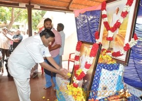 Mohan Babu's Father Manchu Narayanaswamy 11th Day Rite  photo 29