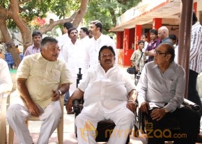 Mohan Babu's Father Manchu Narayanaswamy 11th Day Rite  photo 63