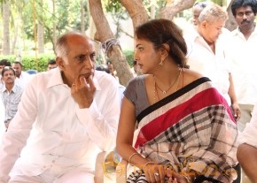 Mohan Babu's Father Manchu Narayanaswamy 11th Day Rite  photo 77
