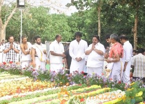 Mohan Babu's Father Manchu Narayanaswamy 11th Day Rite  photo 62