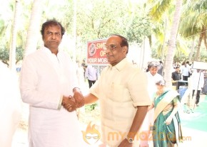 Mohan Babu's Father Manchu Narayanaswamy 11th Day Rite  photo 34