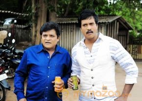 Mr Pellikoduku Latest Photos photo 14