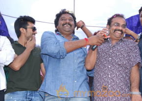 Naayak Movie Team At Success Tour   photo 5