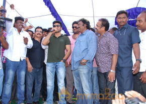 Naayak Movie Team At Success Tour   photo 9