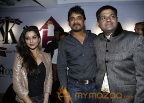 Nagarjuna and Madhurima Launch Home Mart photo 24