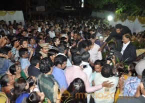 Nagarjuna and Madhurima Launch Home Mart photo 81