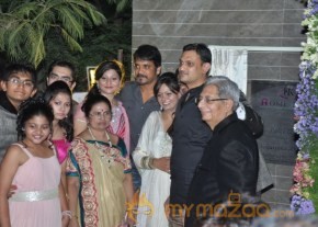 Nagarjuna and Madhurima Launch Home Mart photo 53