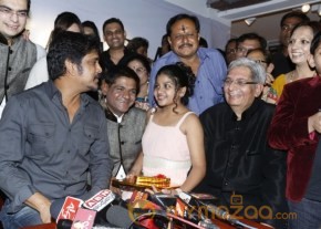 Nagarjuna and Madhurima Launch Home Mart photo 51