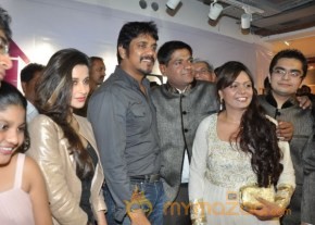Nagarjuna and Madhurima Launch Home Mart photo 16