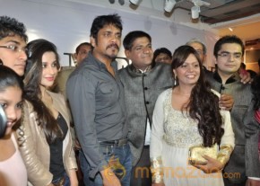 Nagarjuna and Madhurima Launch Home Mart photo 55