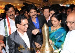 Nagarjuna launches Kalyan Jewellers at Hyderabad