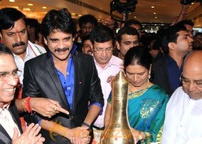 Nagarjuna launches Kalyan Jewellers at Hyderabad photo 18