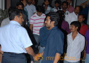 Nayak Premier Show Photos  photo 17