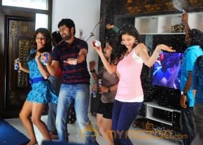 Nenem Chinna Pillana Movie Gallery photo 32