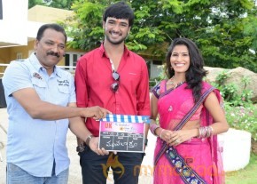 O Manasa Evarikosam Movie Launch Photos photo 28