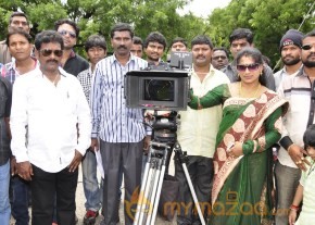 O Manasa Evarikosam Movie Launch Photos photo 17