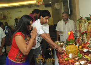 Paanipoori Movie Opening Stills photo 9