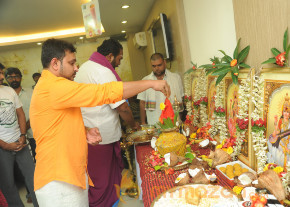 Paanipoori Movie Opening Stills photo 16
