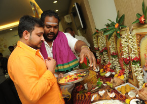 Paanipoori Movie Opening Stills photo 33