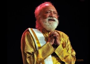 Pandit Ravi Shankar Photos photo 16