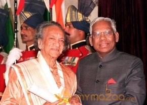 Pandit Ravi Shankar Photos photo 12