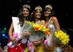 Pantaloons Femina Miss India South 2010  photo 15