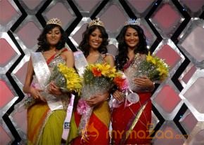 Pantaloons Femina Miss India South 2010  photo 32