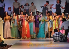 Passionate Foundation Fashion Show Photos photo 20