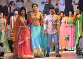 Passionate Foundation Fashion Show Photos photo 19