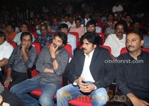 Pawan Kalyan At Attarintiki Daredi Audio Launch Photos photo 5