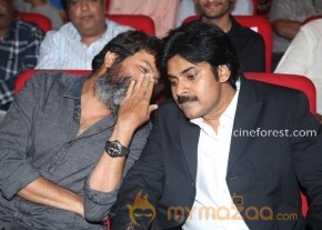 Pawan Kalyan At Attarintiki Daredi Audio Launch Photos photo 19