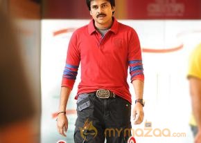 Pawan Kalyan Attarintiki Daaredi Latest Photos photo 17