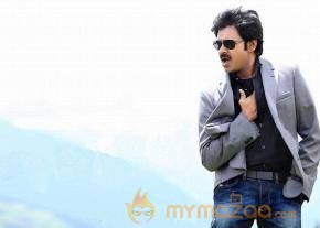 Pawan Kalyan Attarintiki Daaredi Latest Photos photo 20