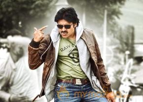 Pawan Kalyan Attarintiki Daaredi Latest Photos photo 15