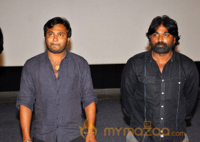 Pizza Movie Premiere Show Photos photo 32