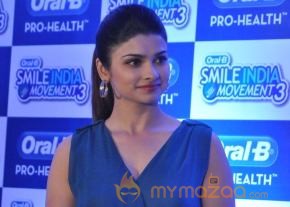  Prachi Desai & Sundeep Kishan Oral B Event  photo 56