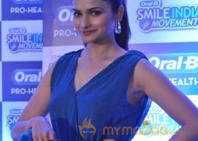  Prachi Desai & Sundeep Kishan Oral B Event  photo 3