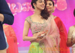 Pranitha Subhash At Brahmotsavam Audio Launch photo 11